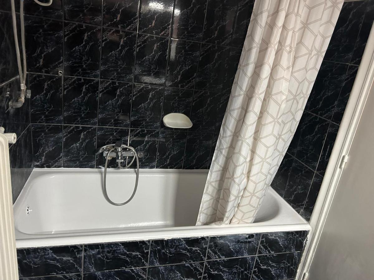 Acropolis View And Walking Distance 4 Bd Flat Atenas Exterior foto